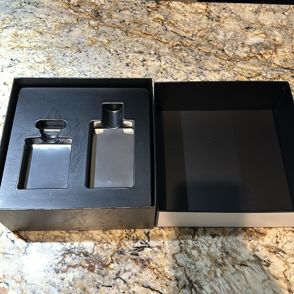 Authentic Chanel (Empty) Box And Empty Bag - image 8